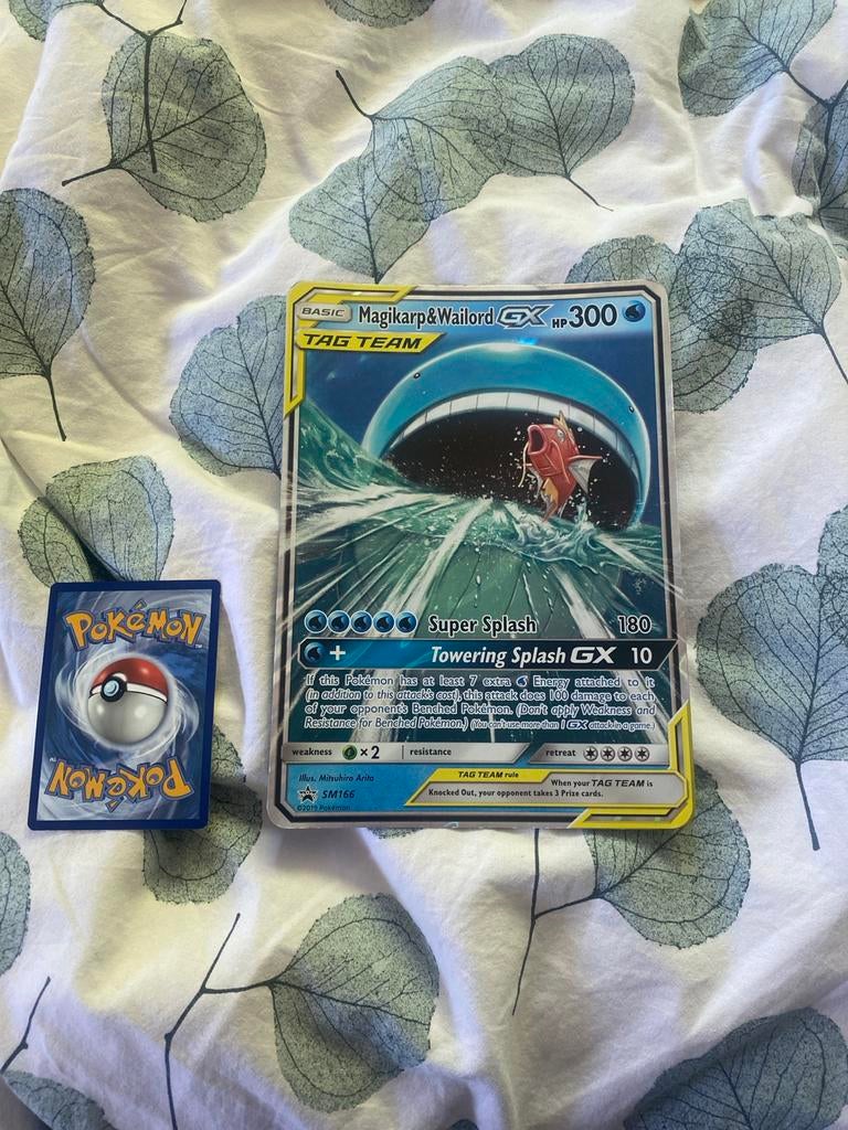 Magikarp & Wailord GX Pokémon Kaart SM166 Holofoil, Ophalen of Verzenden, Zo goed als nieuw, Losse kaart, Foil