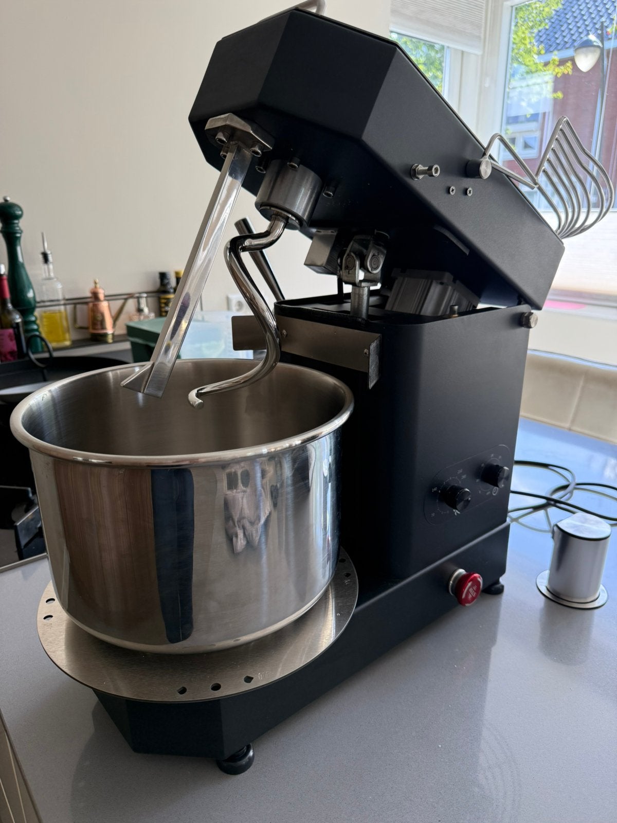 Kys Pro Baker easy 10 spiraalkneder, 4 liter of meer, Ophalen, Zo goed als nieuw, 3 snelheden of meer