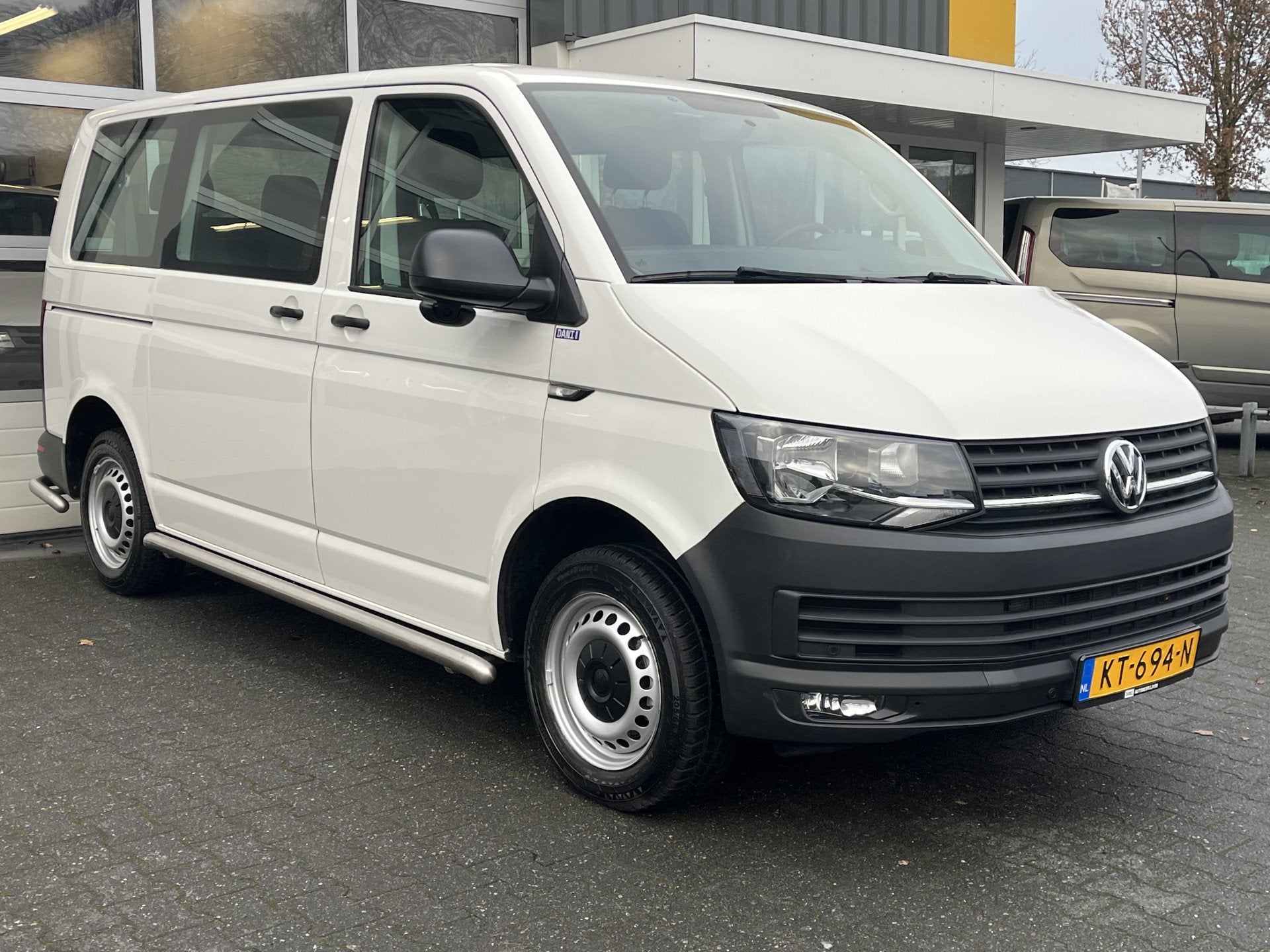 Volkswagen Transporter Kombi 8 persoons 2.0 TDI 150 pk DSG A, Stof, Gebruikt, 150 pk, 255 €/maand