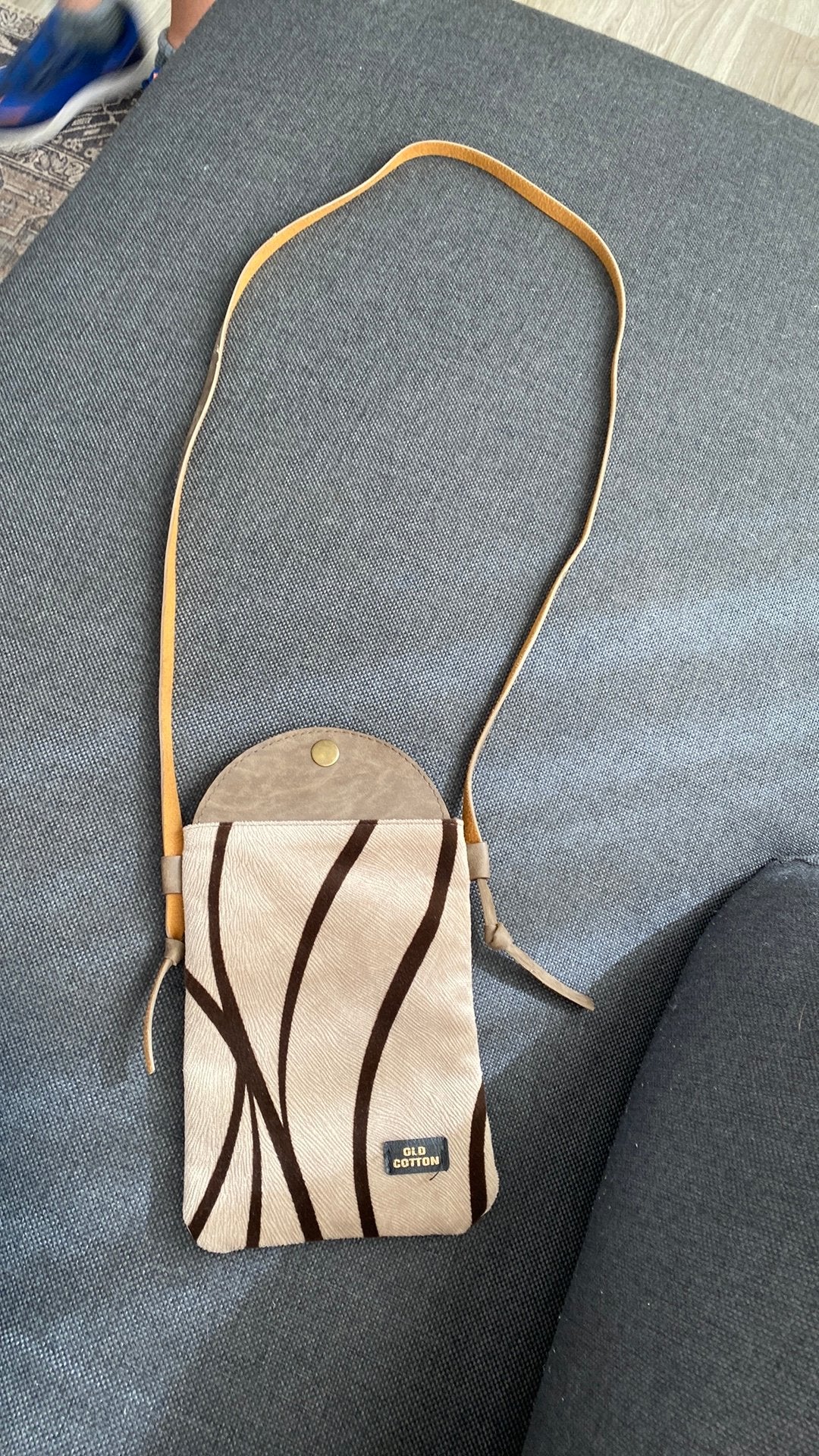 Crossbody telefoontasje OLD COTTON beige/bruin gevlekt, Ophalen of Verzenden, Zo goed als nieuw, Beige, Schoudertasje