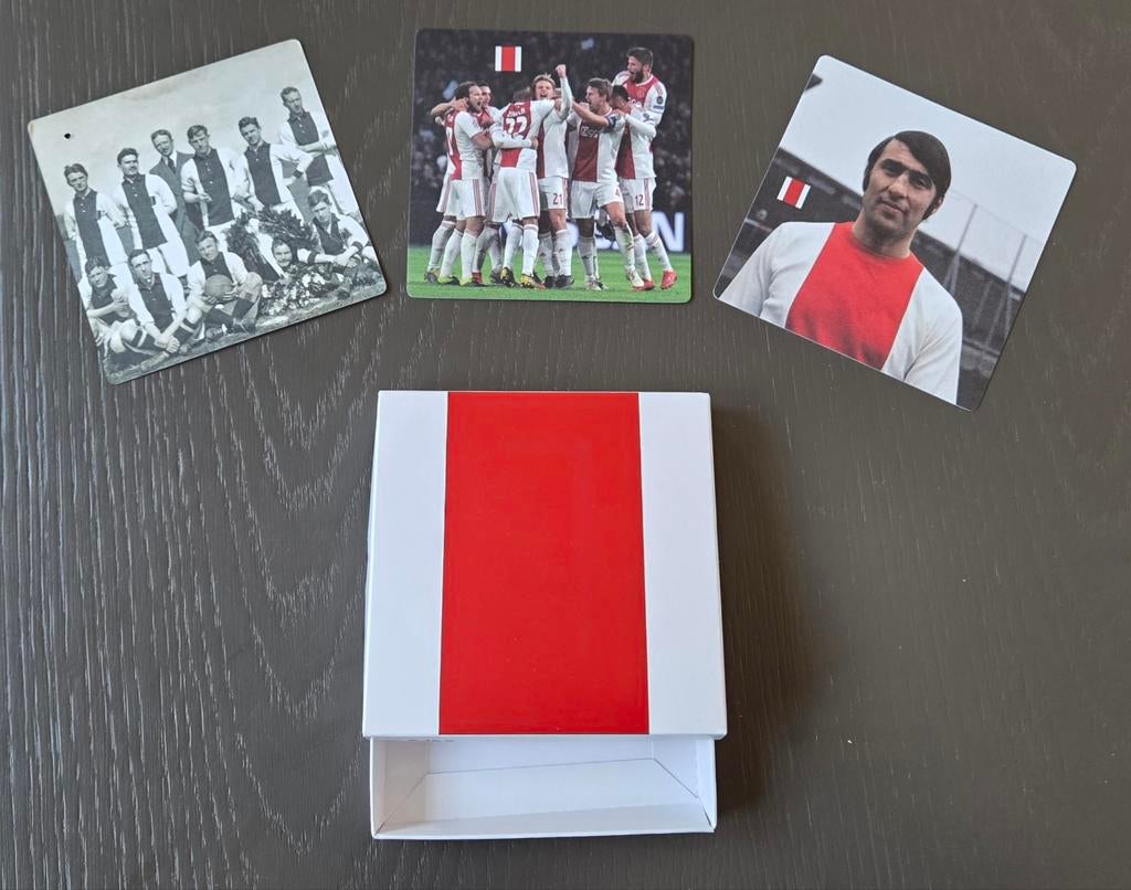 Ajax 125 jaar: doosje met alleen 3 fotokaarten, Ophalen of Verzenden, Nieuw, Ajax