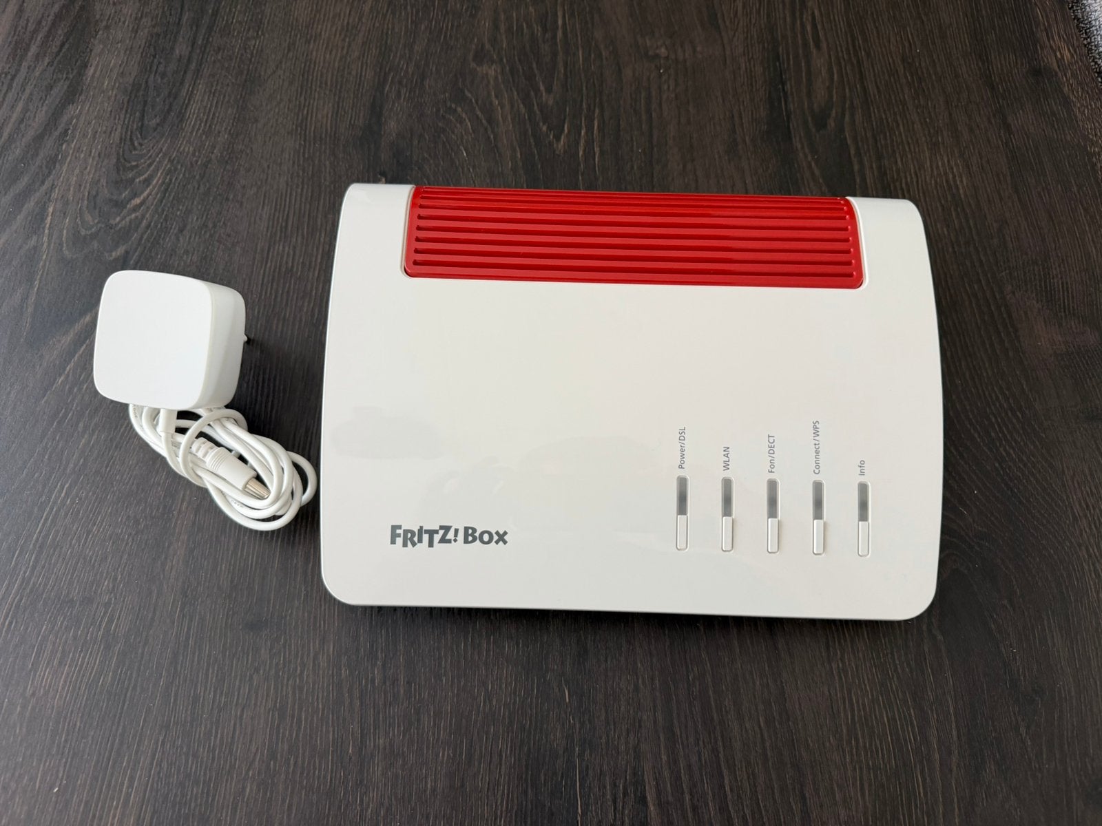 AVM FRITZ!Box 7590 AX V2 (International Edition) Nieuwstaat, Computers en Software, Routers en Modems, Ophalen of Verzenden, Zo goed als nieuw