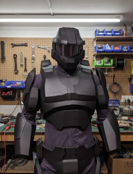 Volledige cosplay outfits / onderdelen, Hengelo OV, Nieuw, Ophalen of Verzenden, Bovenkleding