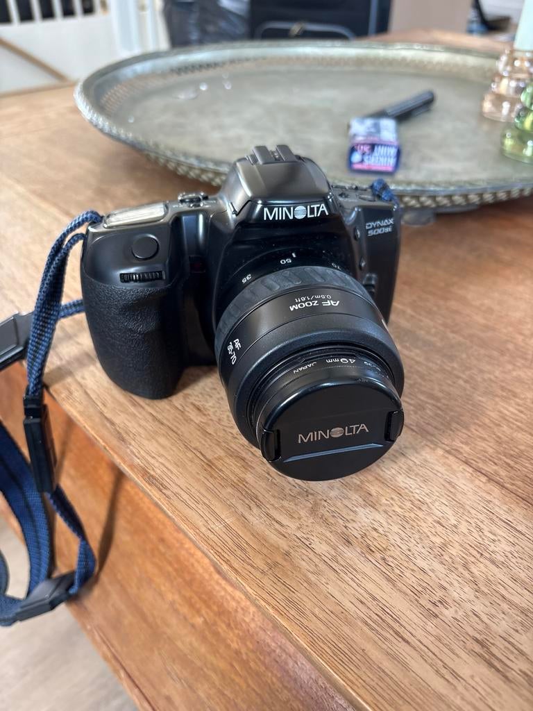 Minolta retro camera op foto rolletjes met bijpassende tas, Ophalen of Verzenden, Gebruikt, Spiegelreflex, Minolta