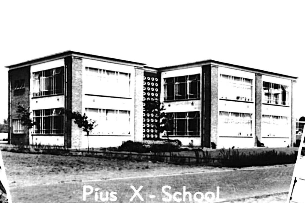 914440 Gemert NB 1963 Wederopbouw Pius X School Niet gelopen, Ophalen of Verzenden, 1960 tot 1980, Ongelopen, Noord-Brabant