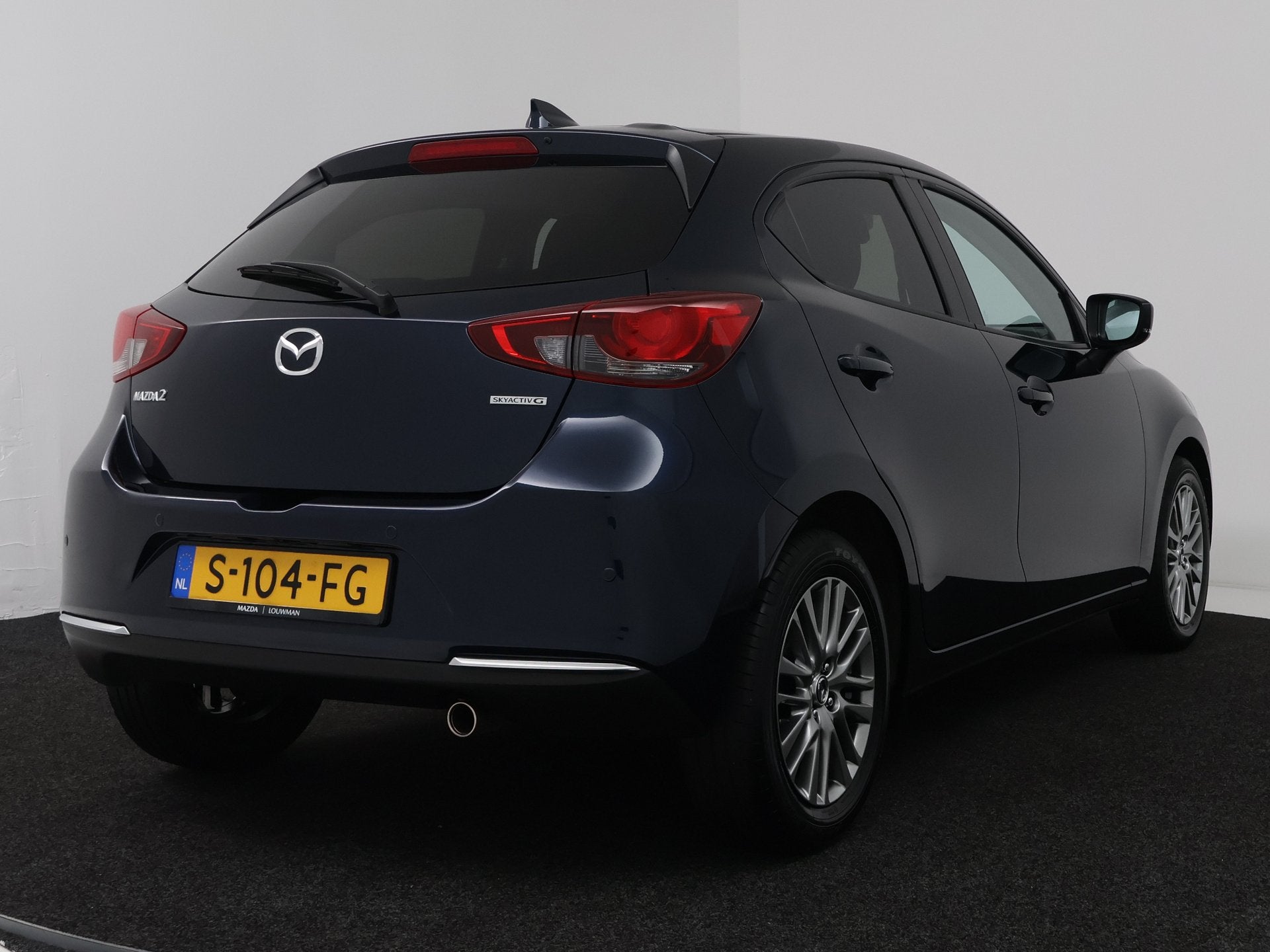 Mazda 2 1.5 Skyactiv-G Luxury Climate contr. | Stoelverwarmi, Auto's, Stof, 4 cilinders, Origineel Nederlands, Bedrijf