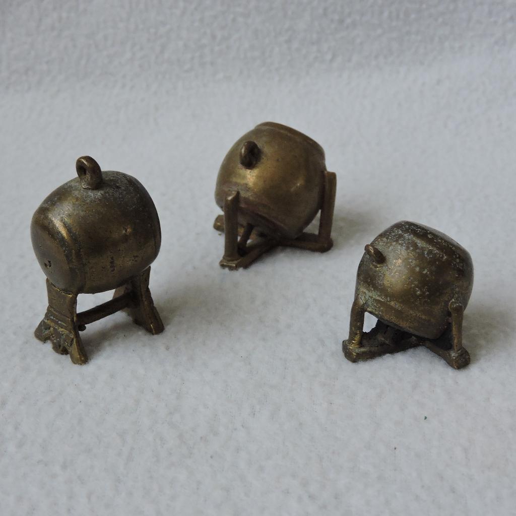 Brons mini trommels koper zwaar tonnen 4 cm letterbak, Ophalen of Verzenden