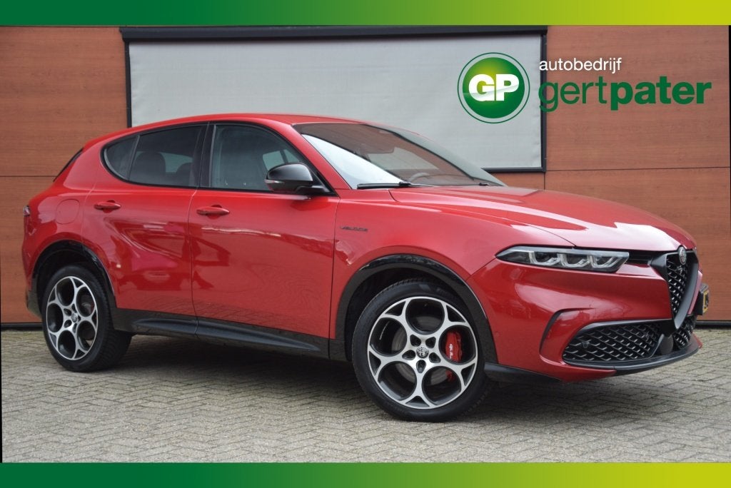 Alfa Romeo Tonale 1.5T Hybrid Veloce Leder/Technologypakket/, Auto's, Automaat, Gebruikt, 4 cilinders, 700 kg