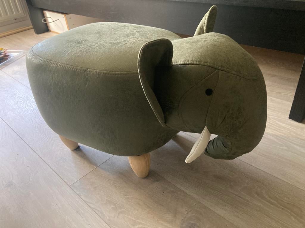 Olifant stoel / poef, Ophalen, Zo goed als nieuw