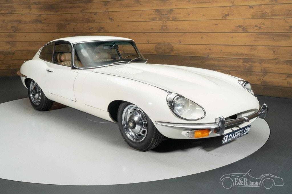Jaguar E-Type Series 2 Coupe | 1969, Lederen bekleding, Achterwielaandrijving, Wit, Leder