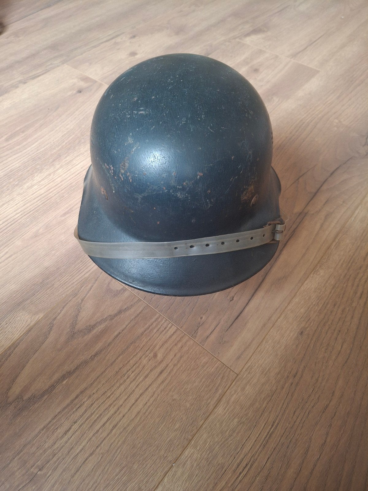 Ww2 laatoorlogs m44 lufschutz helm, Verzamelen, Ophalen of Verzenden, Helm of Baret
