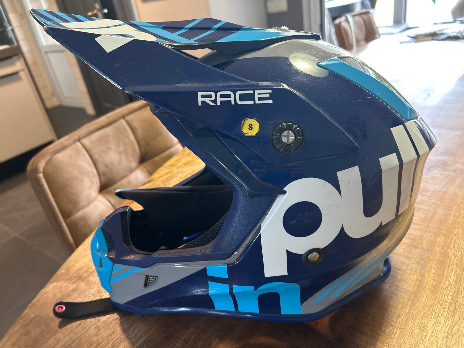 Quad helm maat S - Gebruikt maar in prima staat, Motoren, Kleding | Motorhelmen, Ophalen of Verzenden, Tweedehands, S, Offroadhelm