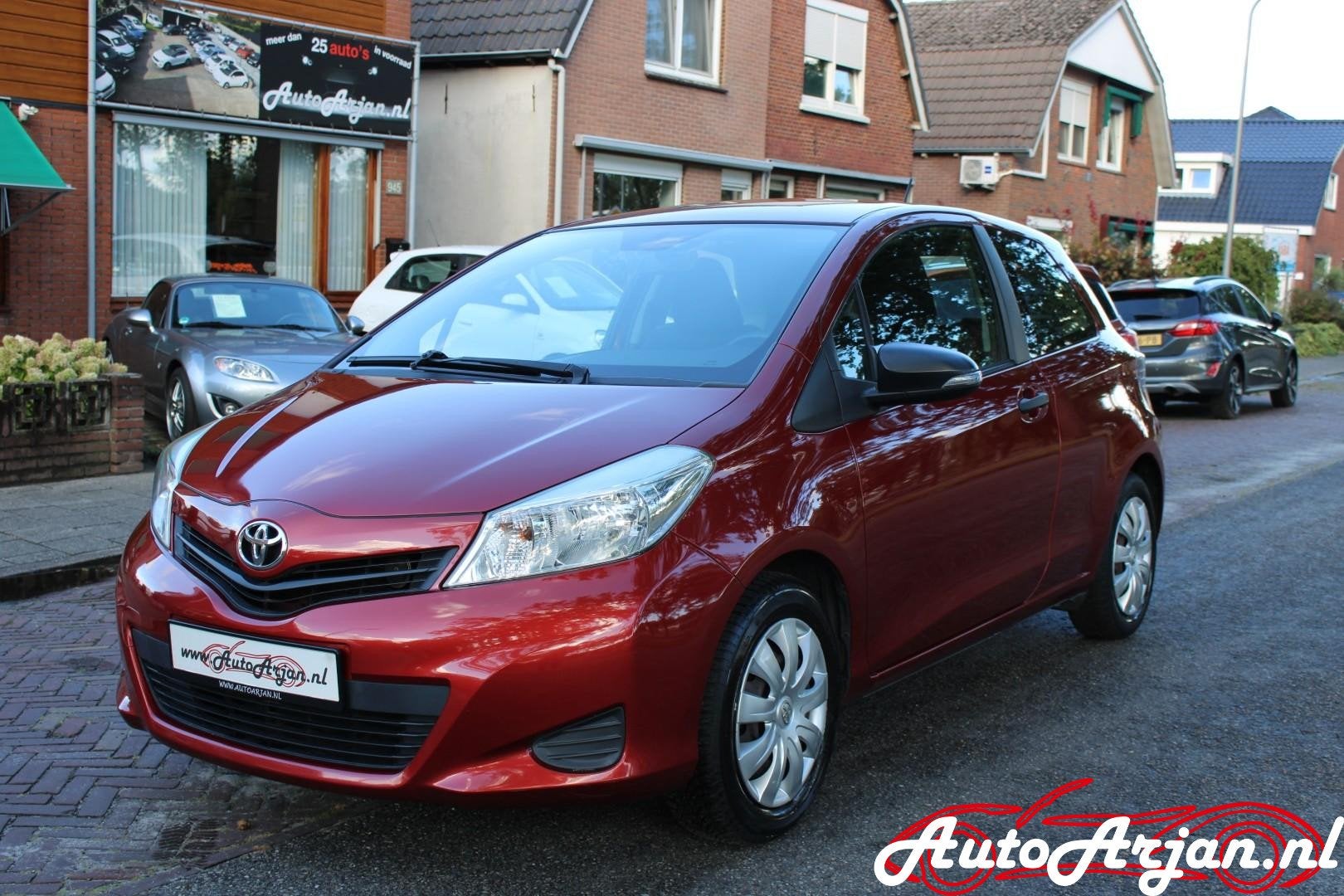 Toyota Yaris 1.0 VVT-i Comfort Navi, Bleutooth, Garantie, Auto's, Euro 5, Stof, Gebruikt, 750 kg