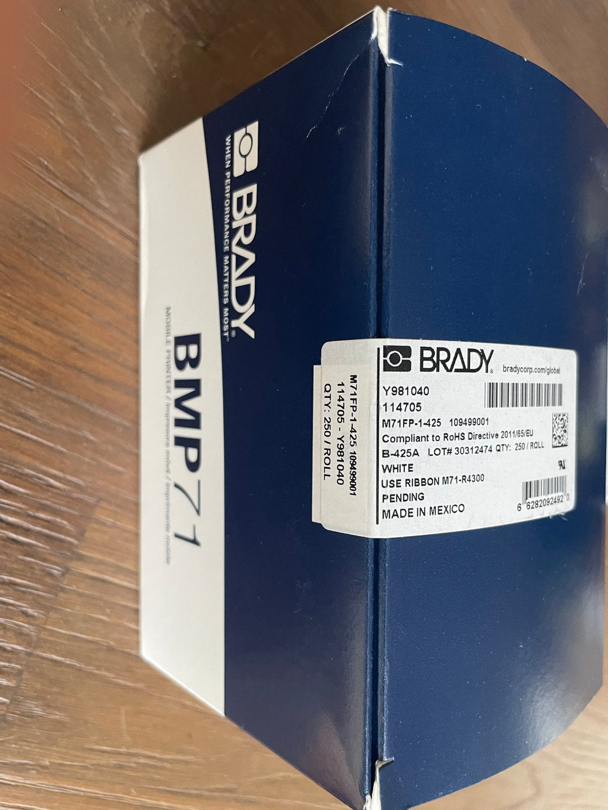 Nieuwe Brady BMP71 Labelrol M71FP-1-425 Wit 250/rol, Ophalen of Verzenden, Nieuw