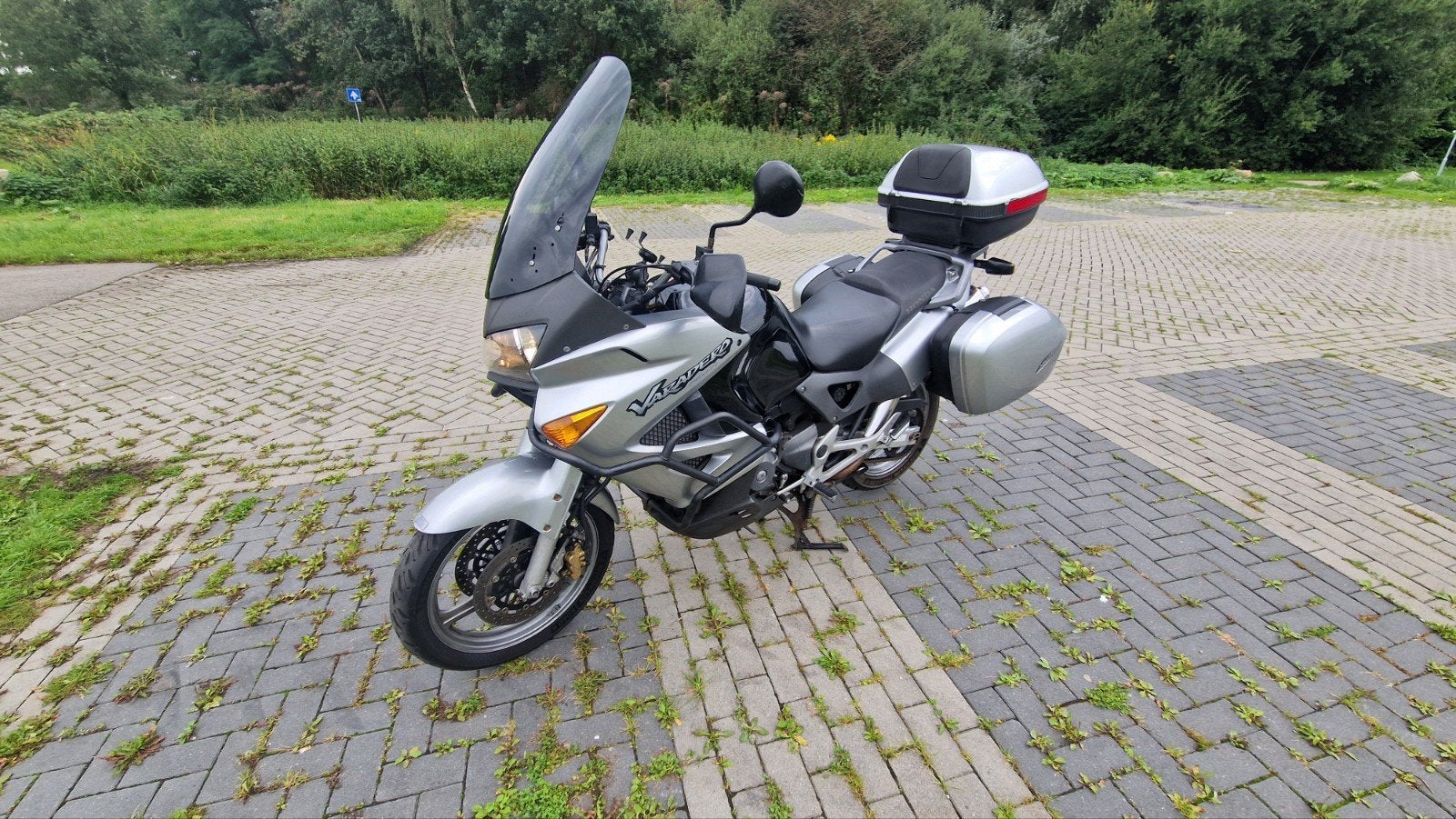 Honda Varadero XL1000V  SD02, 2 cilinders, Motorrijbewijs A, Gebruikt, Particulier