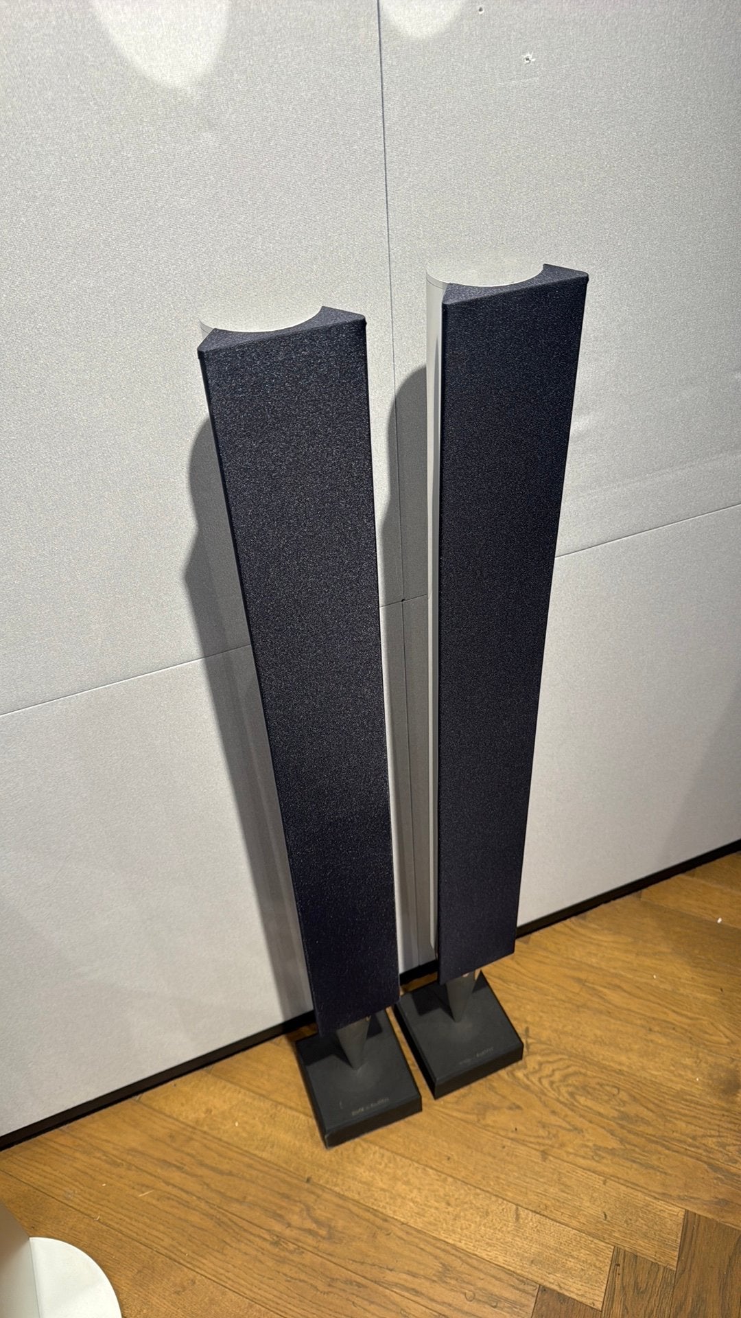 Bang & Olufsen BeoLab 8000mk2 nieuwe fronten, Ophalen, Bang & Olufsen, Info@bang-olufsen.dk, Zo goed als nieuw