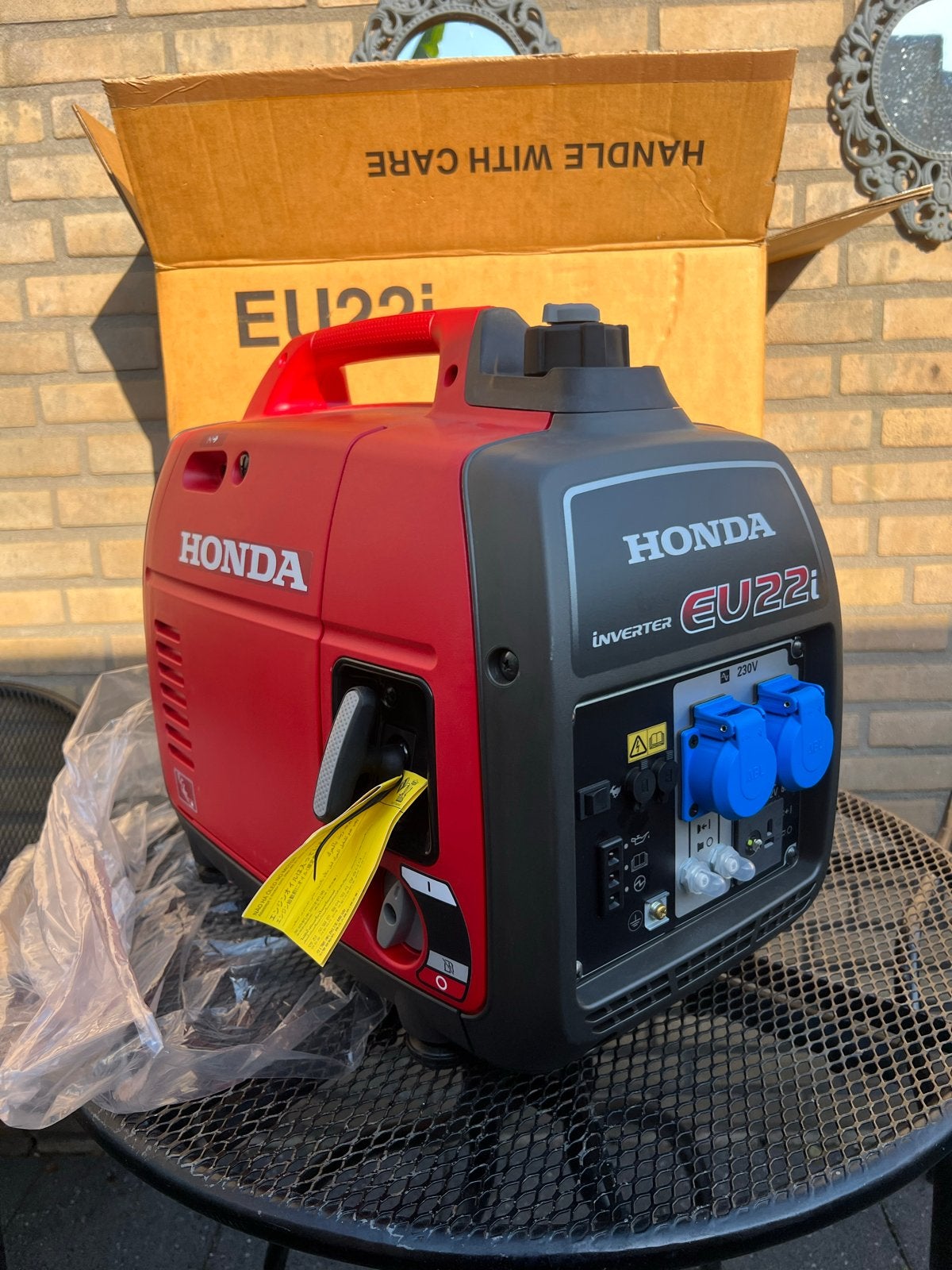 Honda EU22i Inverter Aggregaat - Nieuw in doos, Benzine, Nieuw, Ophalen of Verzenden, Geluidgedempt