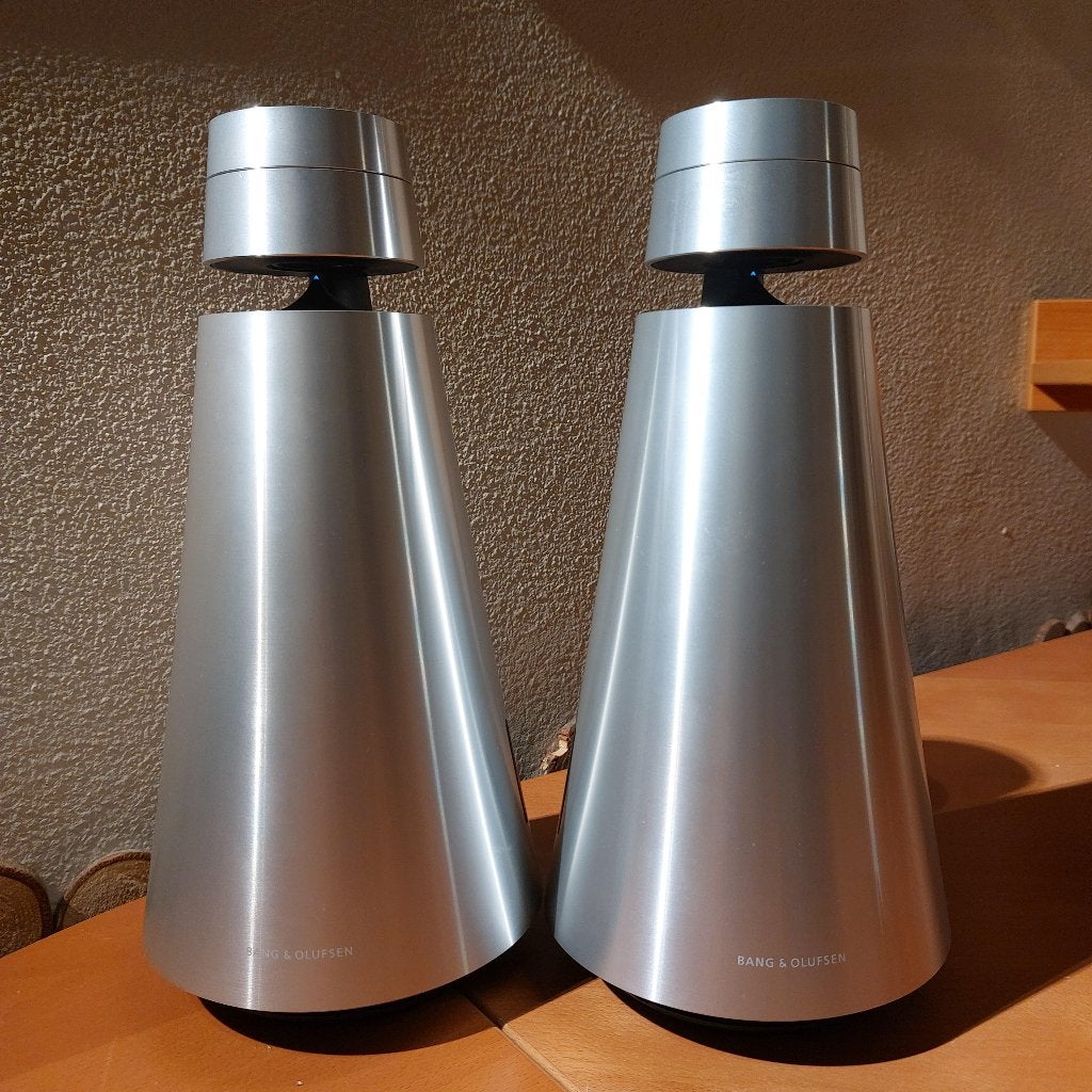 Set B&O Beosound 1 Alu (MK2) - Ook los te koop, Audio, Tv en Foto, Gebruikt, Ophalen of Verzenden, Draagbare speaker, Bang & Olufsen