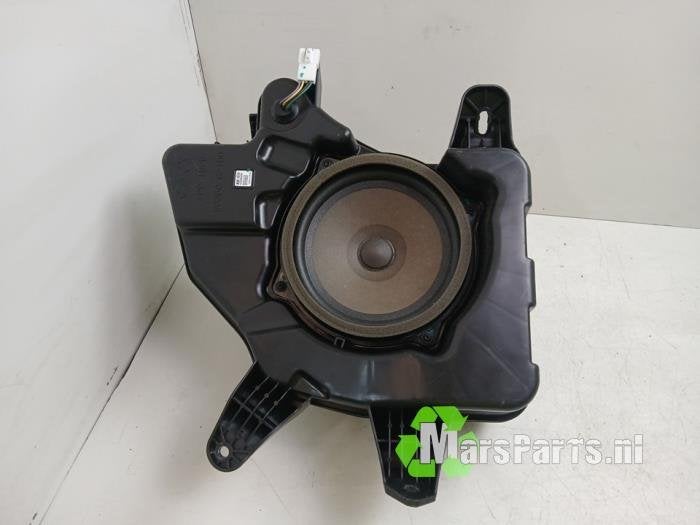 Subwoofer van een Hyundai Ioniq, Gebruikt, -, -, Ophalen of Verzenden