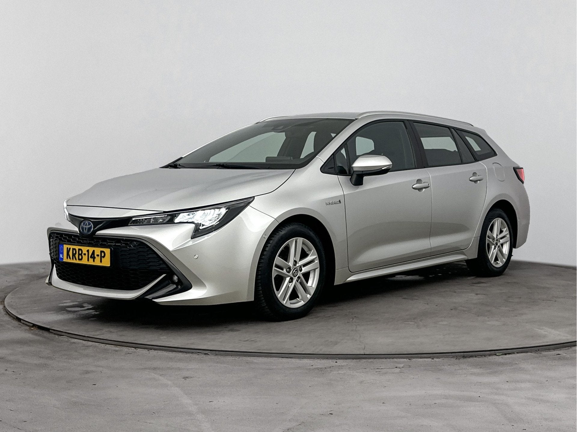 Toyota Corolla Touring Sports 1.8 Hybrid Business | Parkeers, Auto's, Gebruikt, 4 cilinders, Corolla, 122 pk