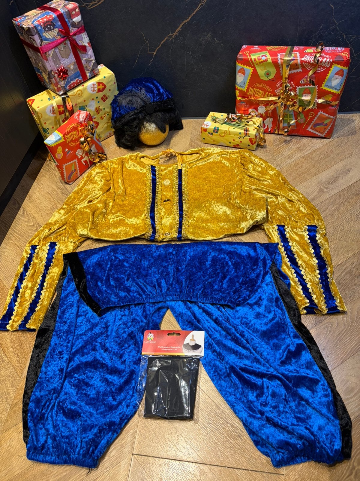 Pietenpak goud blauw maat xl handwerk set sintetklaas, Diversen, Sinterklaas, Ophalen of Verzenden, Zo goed als nieuw