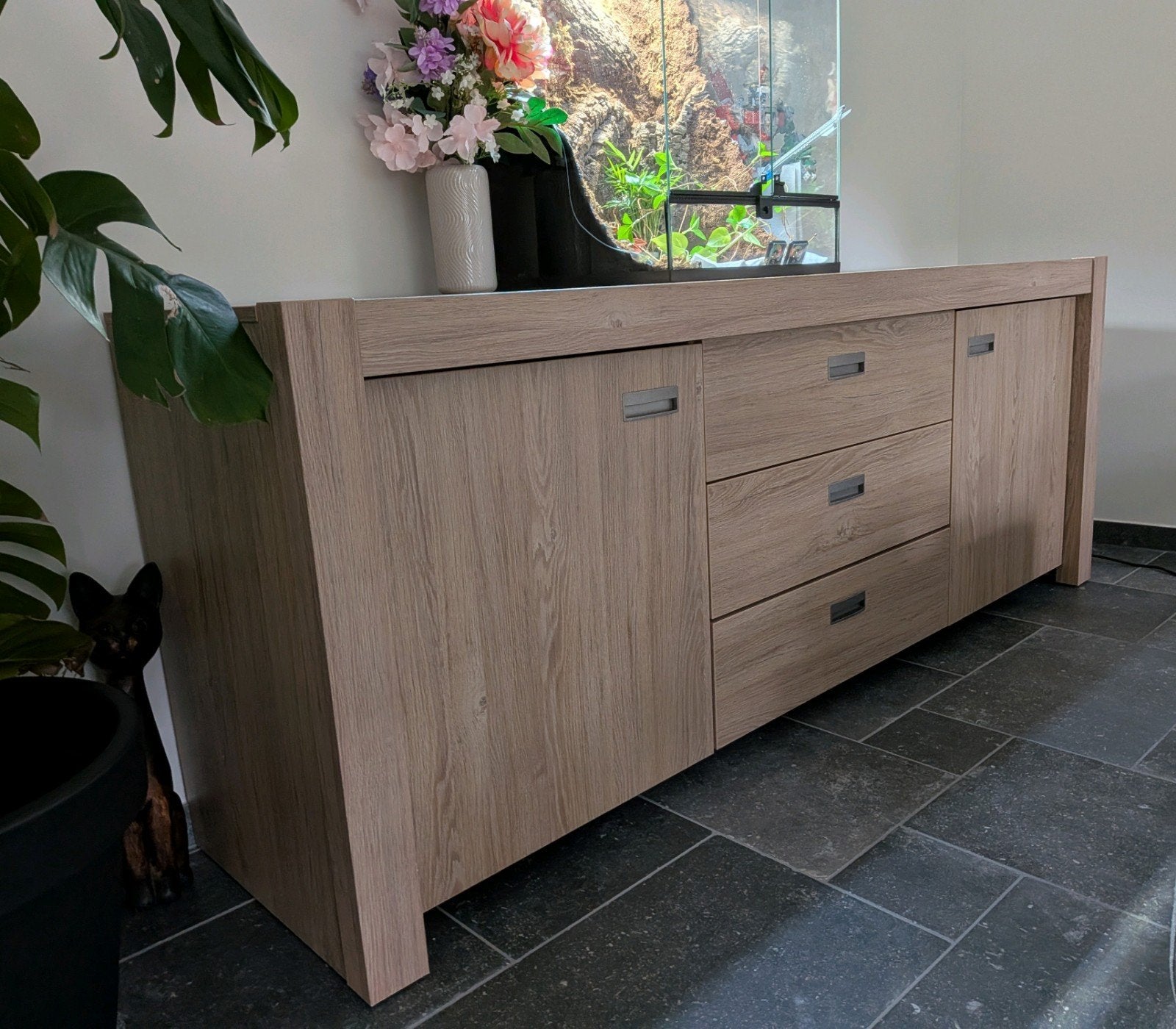 modern en robuust eiken dressoir, Ophalen, Zo goed als nieuw, 50 tot 75 cm, 150 tot 200 cm