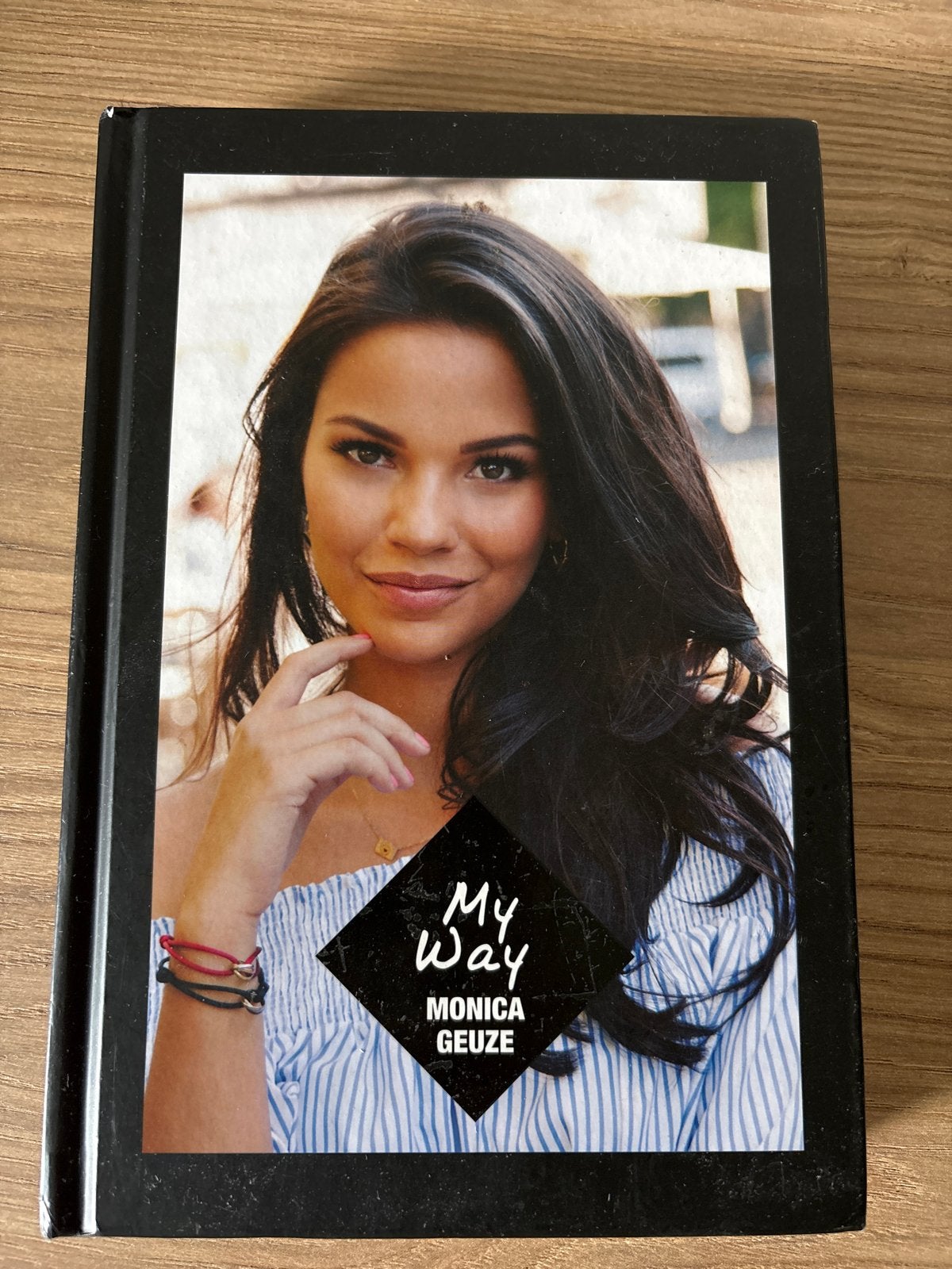 My Way - Monica Geuze (Hardcover), Ophalen of Verzenden, Gelezen, Film, Tv en Media