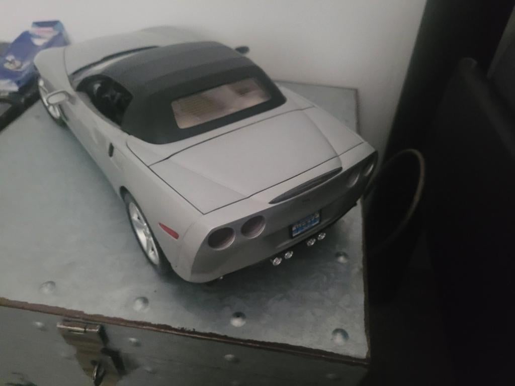 Chevrolet corvette cabrio/hardtop 1/12, Auto, Ophalen of Verzenden, Zo goed als nieuw, H