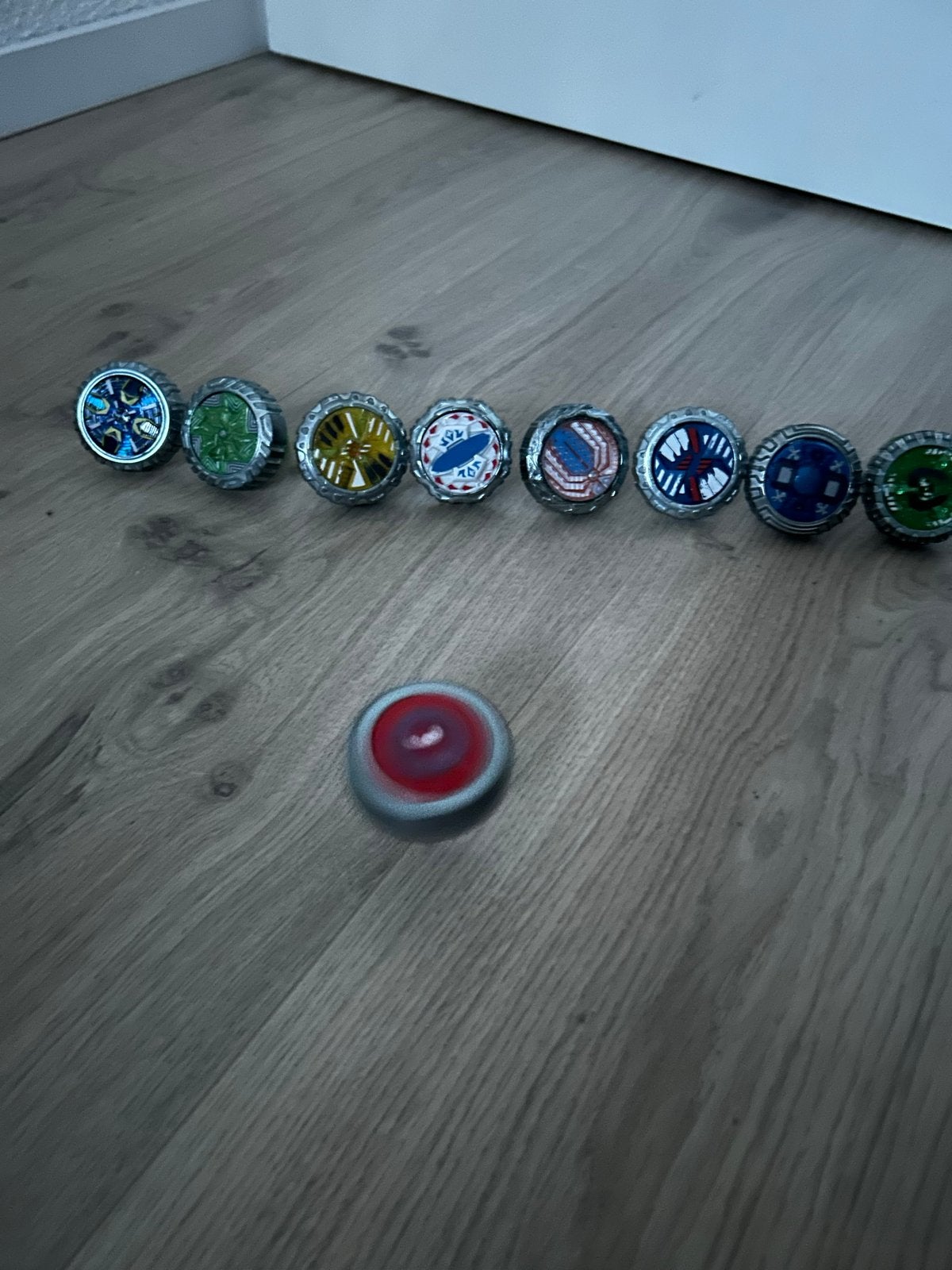 Spinner M.A.D. set met 2 launchers en 7 tollen, Ophalen, Gebruikt, Jongen of Meisje