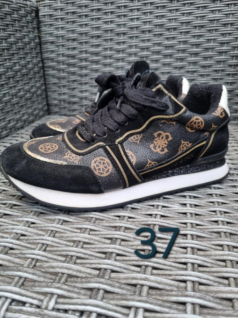 Guess schoen maat 37, Ophalen of Verzenden, Zo goed als nieuw, Meisje, Schoentjes