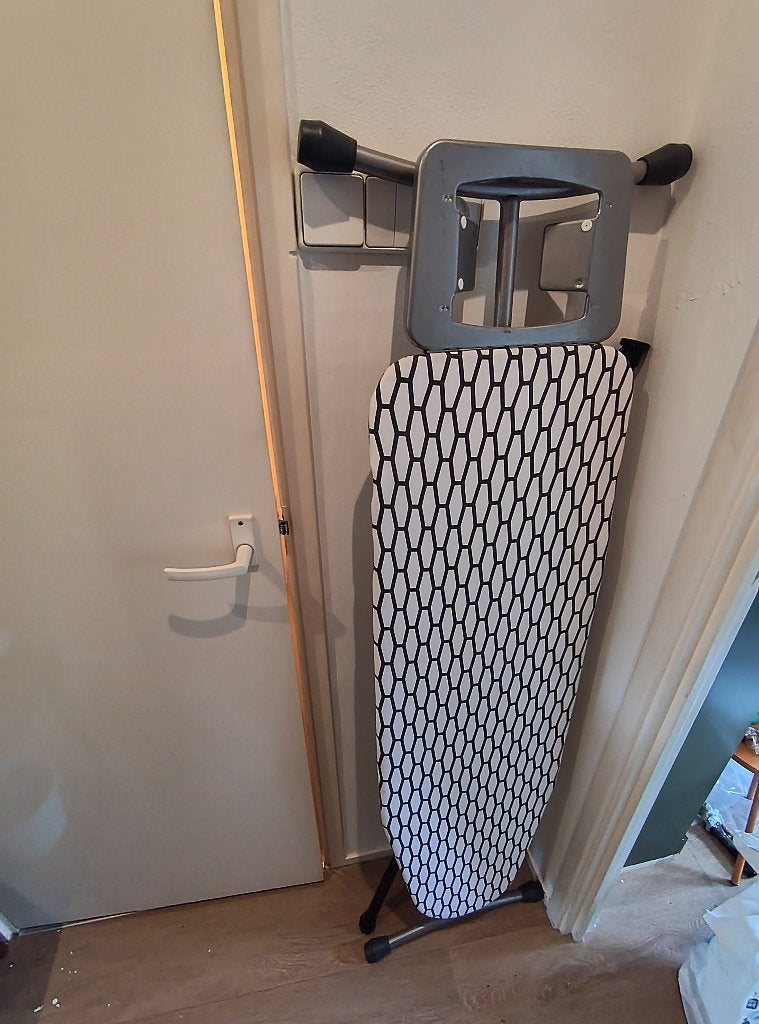 ikea strijkplank, Ophalen, Zo goed als nieuw