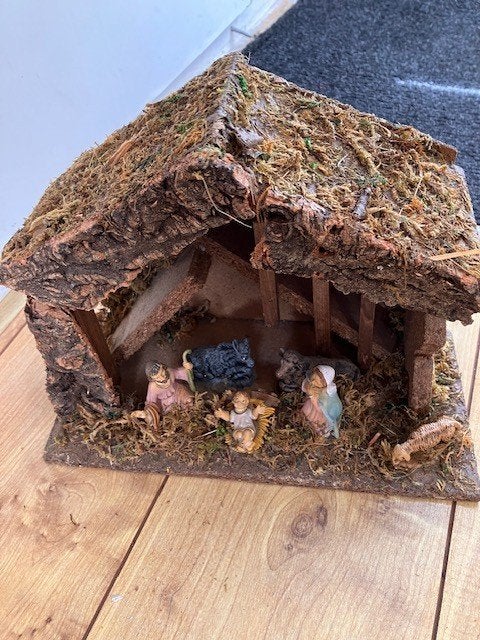 Hout/stro kerststalletje, Diversen, Kerst, Ophalen of Verzenden, Gebruikt