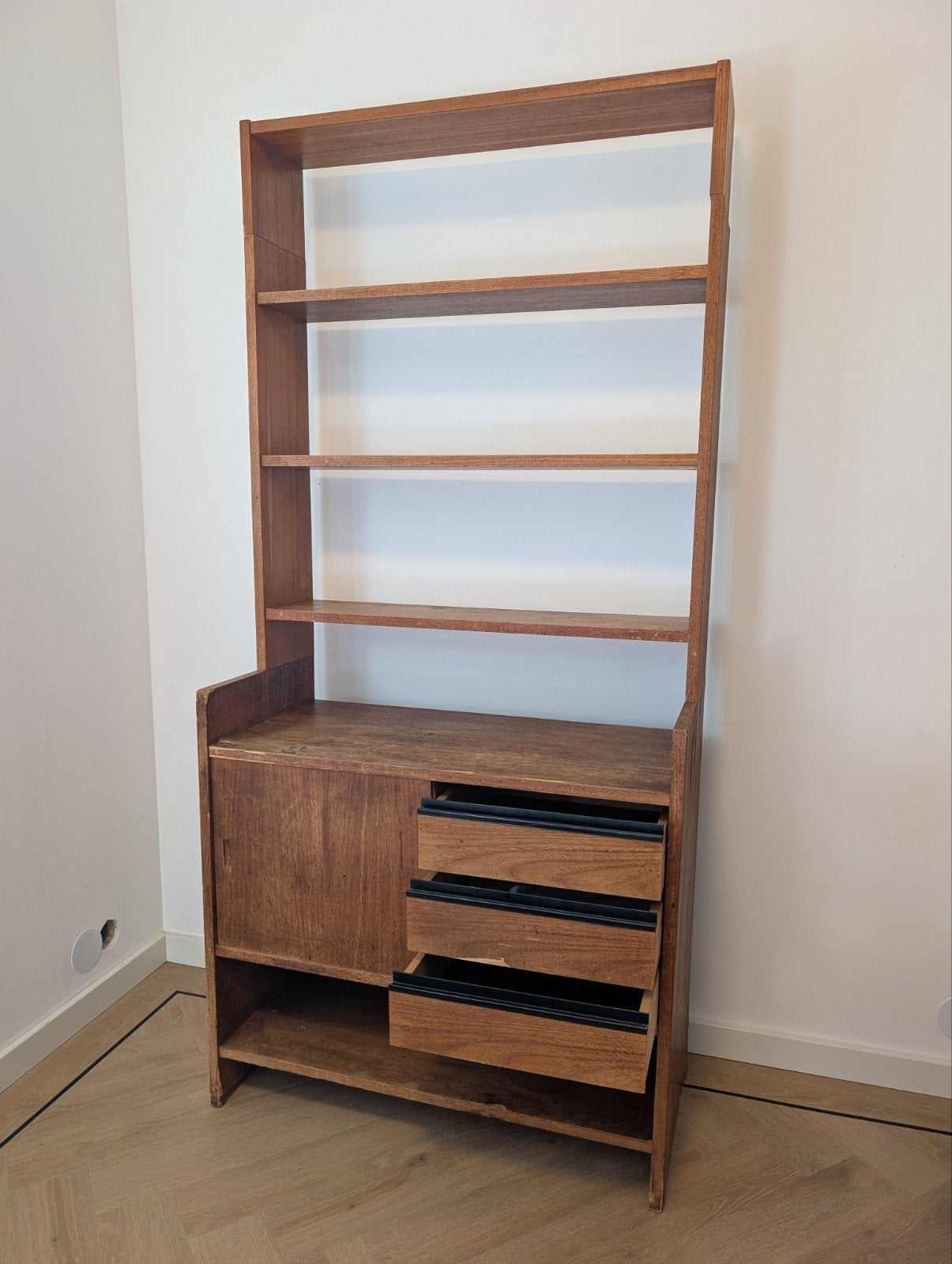 Vintage houten boekenkast met lades en schuifdeur, Ophalen, Gebruikt, 200 cm of meer, 50 tot 100 cm