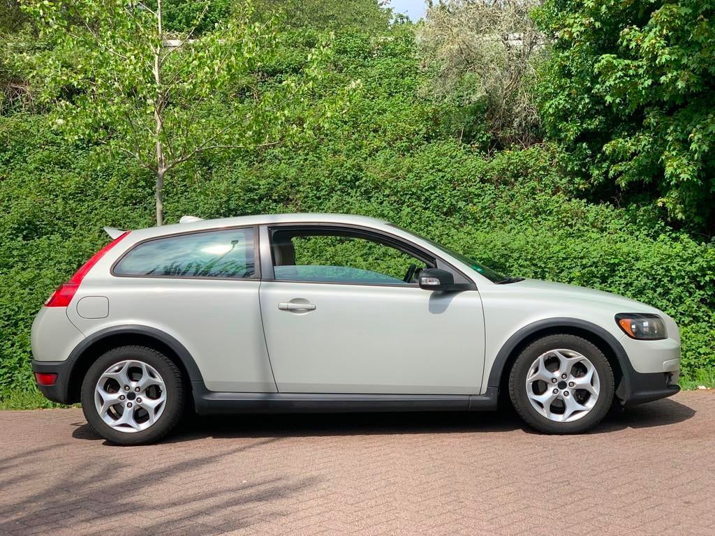 Volvo C30 1.6D CLIMA LEDER TREKHAAK LM-VELGEN!, Voorwielaandrijving, Gebruikt, 4 cilinders, 1264 kg