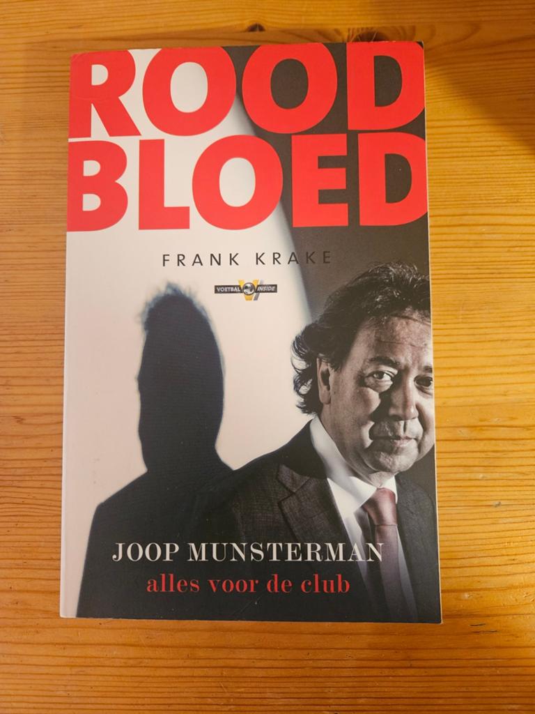 Frank Krake - Rood bloed, Ophalen of Verzenden, Zo goed als nieuw, Balsport, Frank Krake