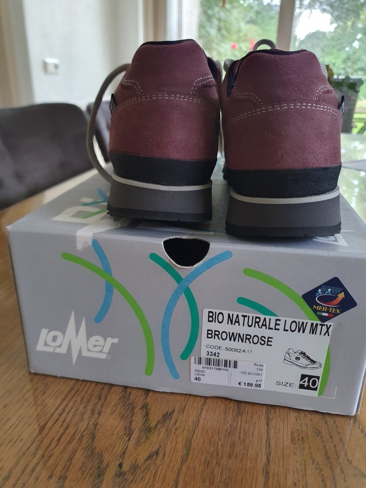 Lomer wandelschoenen maat 40 dames, Ophalen, Zo goed als nieuw, Schoenen