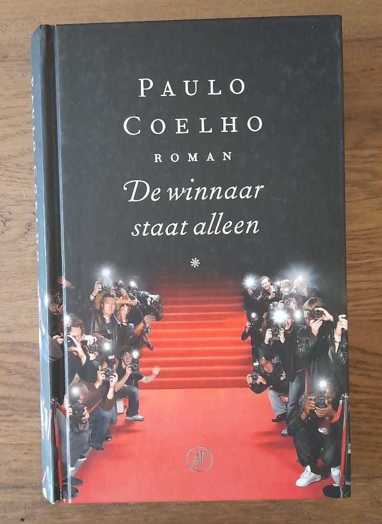 Paulo Coelho - De winnaar staat alleen, Boeken, Ophalen of Verzenden, Gelezen, Paulo Coelho, Wereld overig