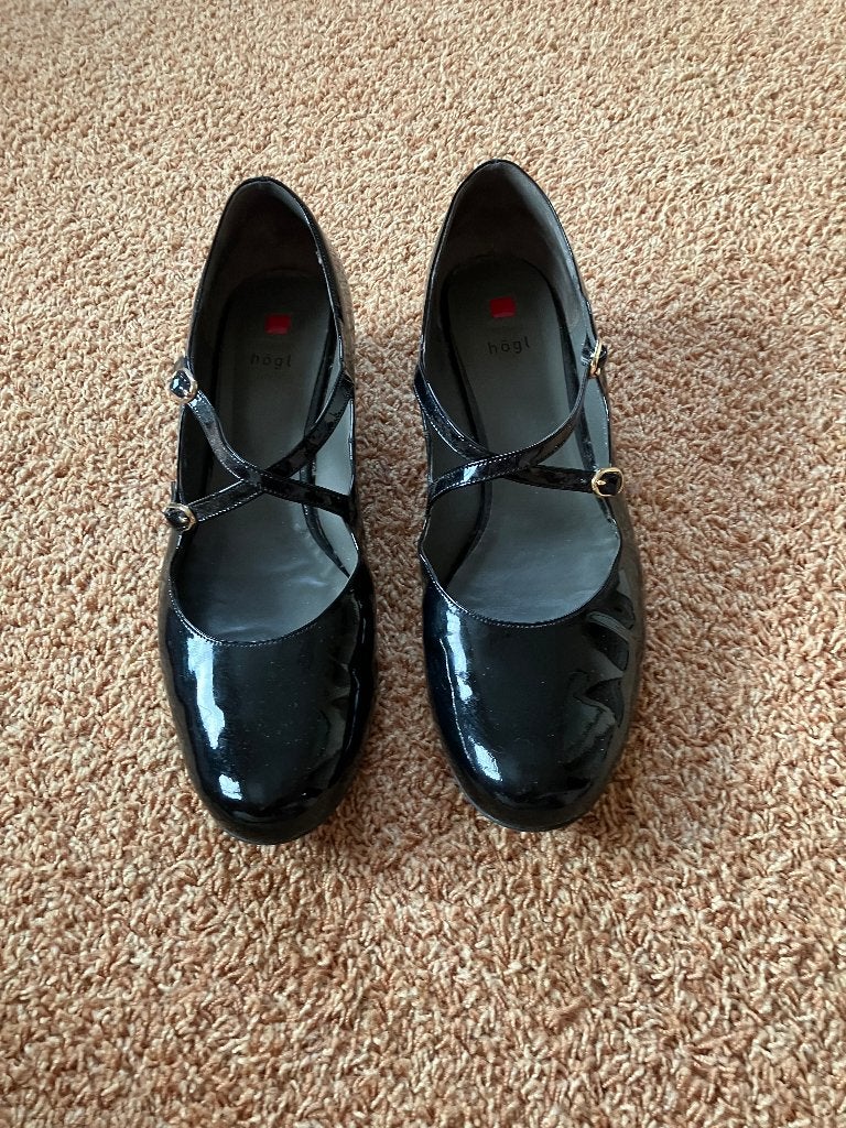 Schitterende Zwarte Lak Pumps, Högl, Dames mt 45, Pumps, Zwart, Ophalen of Verzenden, Zo goed als nieuw
