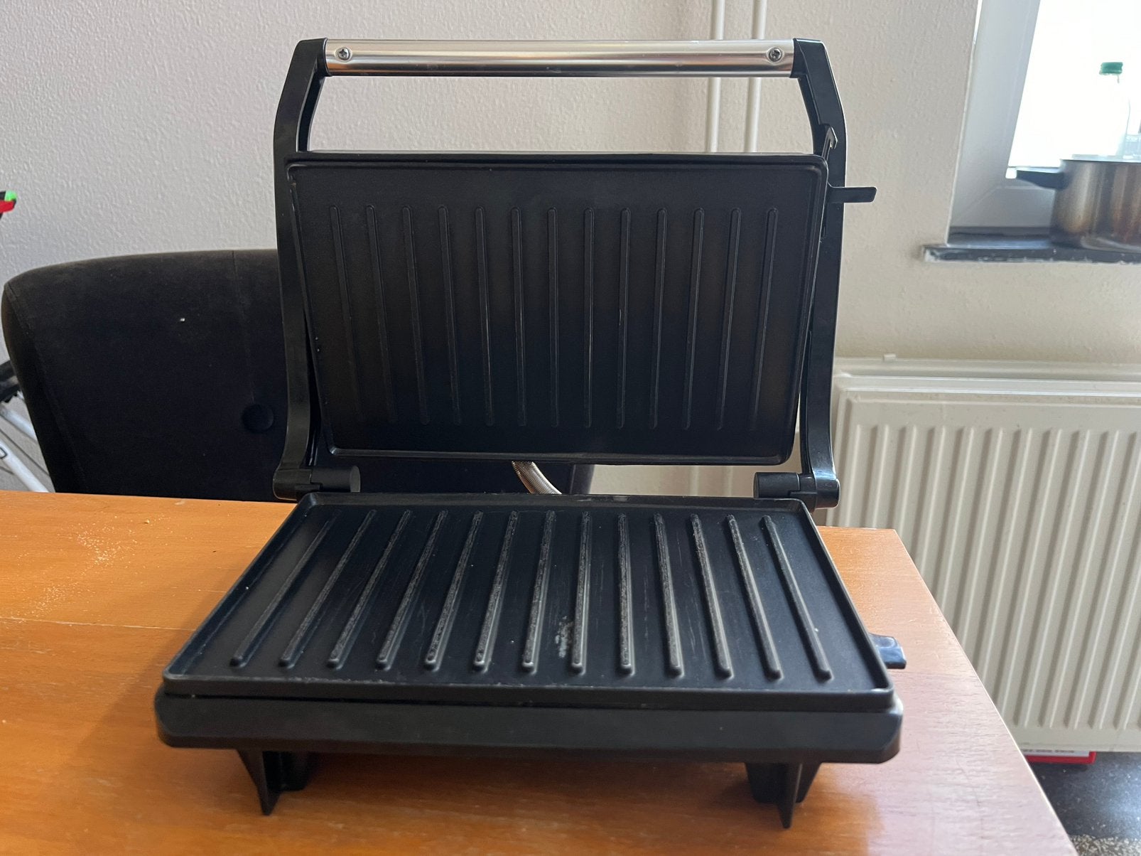Contactgrill TriStar, Witgoed en Apparatuur, Ophalen of Verzenden, Uitneembare platen, Zo goed als nieuw