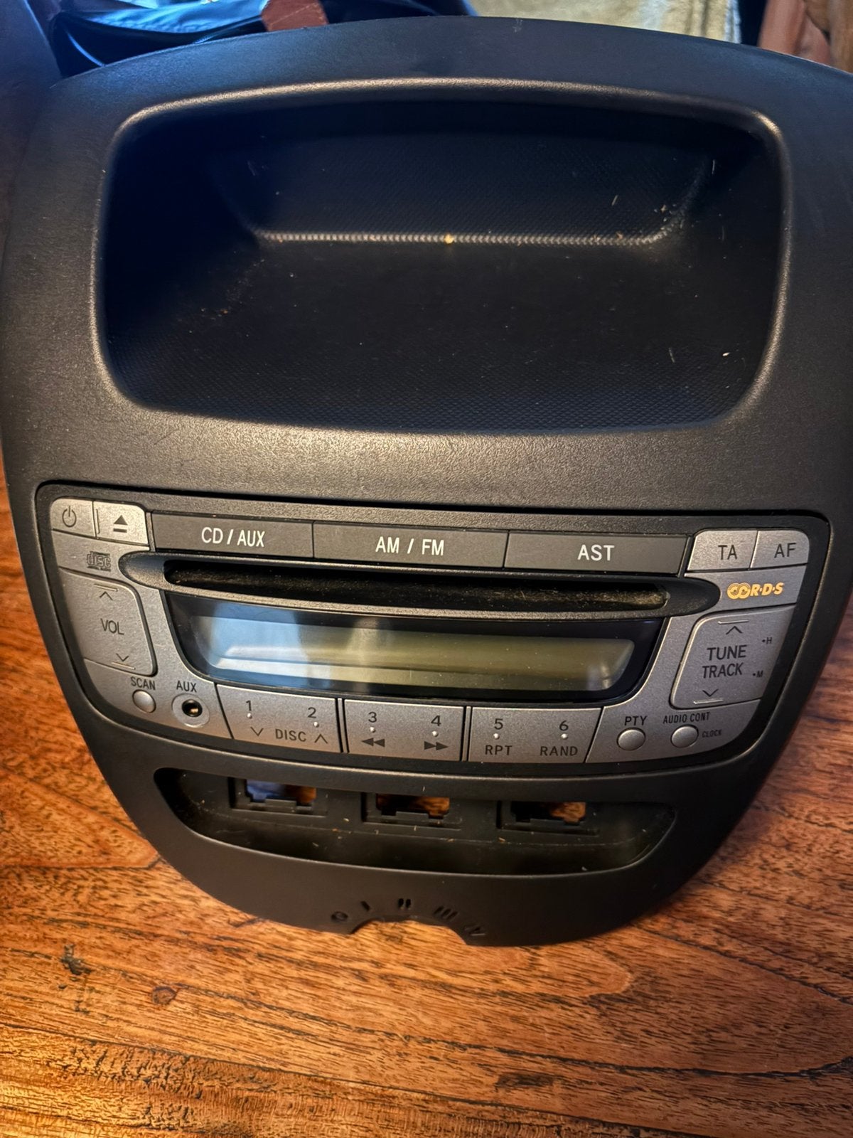 Peugot 107, toyota aygo, Citroën c1 radio, Auto diversen, Ophalen of Verzenden, Zo goed als nieuw