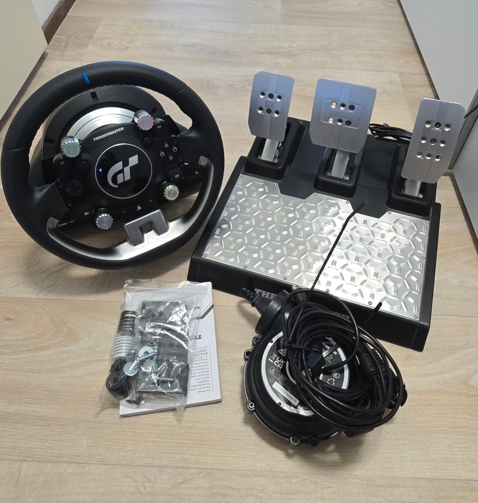 Thrustmaster T-GT II & T-LCM Pedalen - Zo goed als nieuw, Ophalen of Verzenden, Zo goed als nieuw, Stuur of Pedalen, PlayStation 4