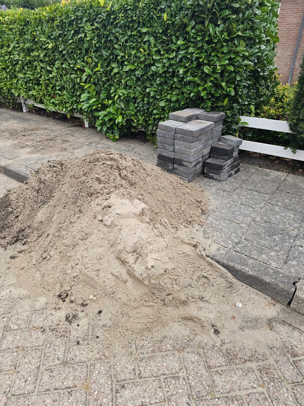 20x20 stenen en zand GRATIS, Tuin en Terras, Ophalen, Beton, Klinkers