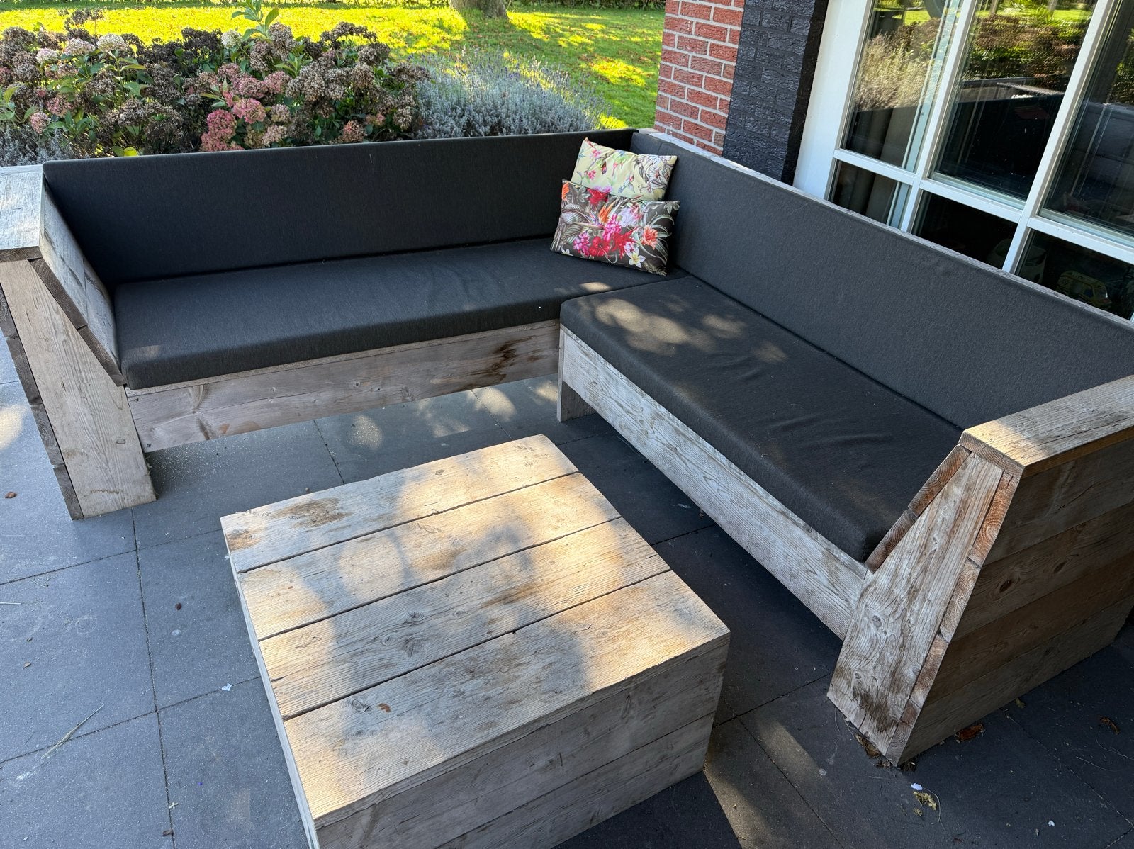 Steigerhouten Loungeset 240x240cm met Tafel en Kussens, Ophalen, Gebruikt, Meer dan 8 zitplaatsen, Steigerhout