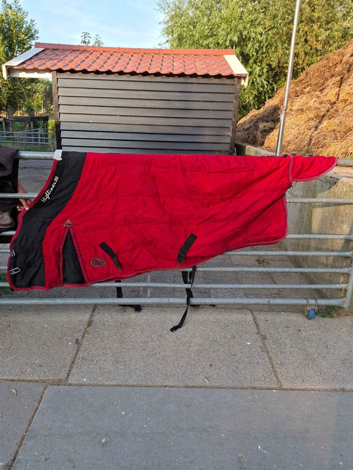 Stal deken Harry's Horse, Gebruikt, Rood, 200 g, Ophalen of Verzenden
