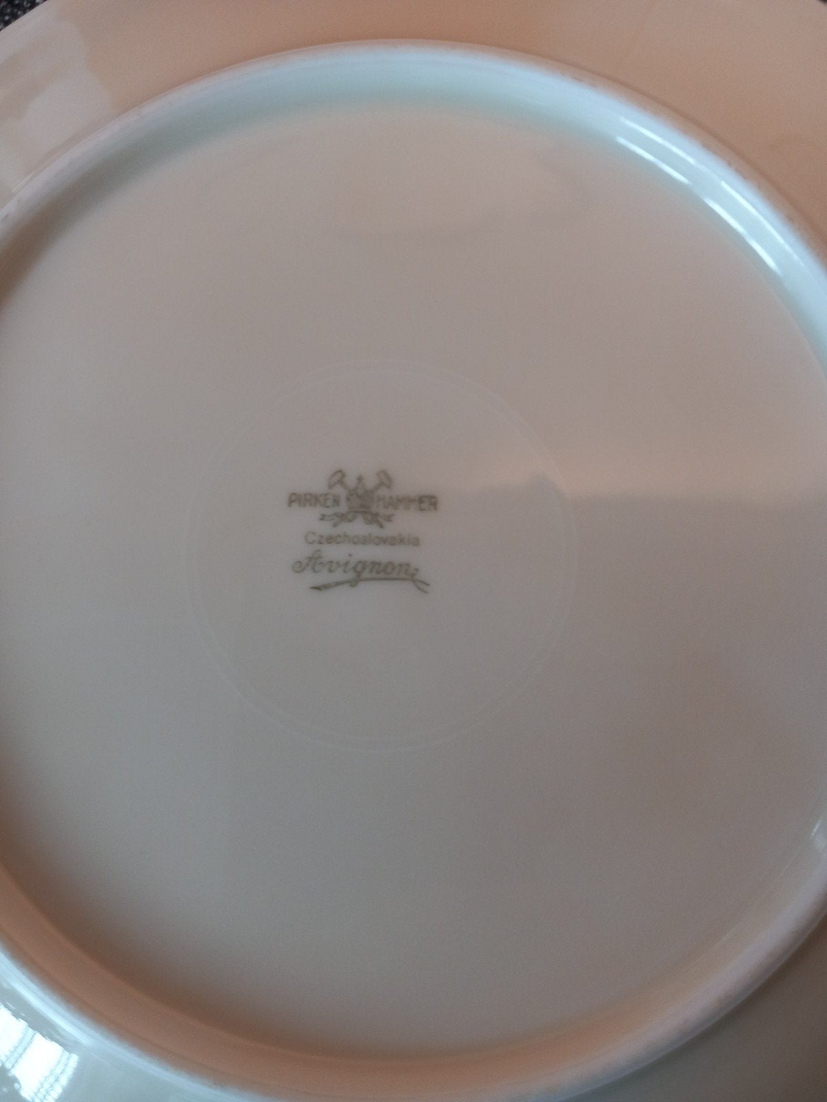 Servies Pirkenhammer Avignon, Ophalen