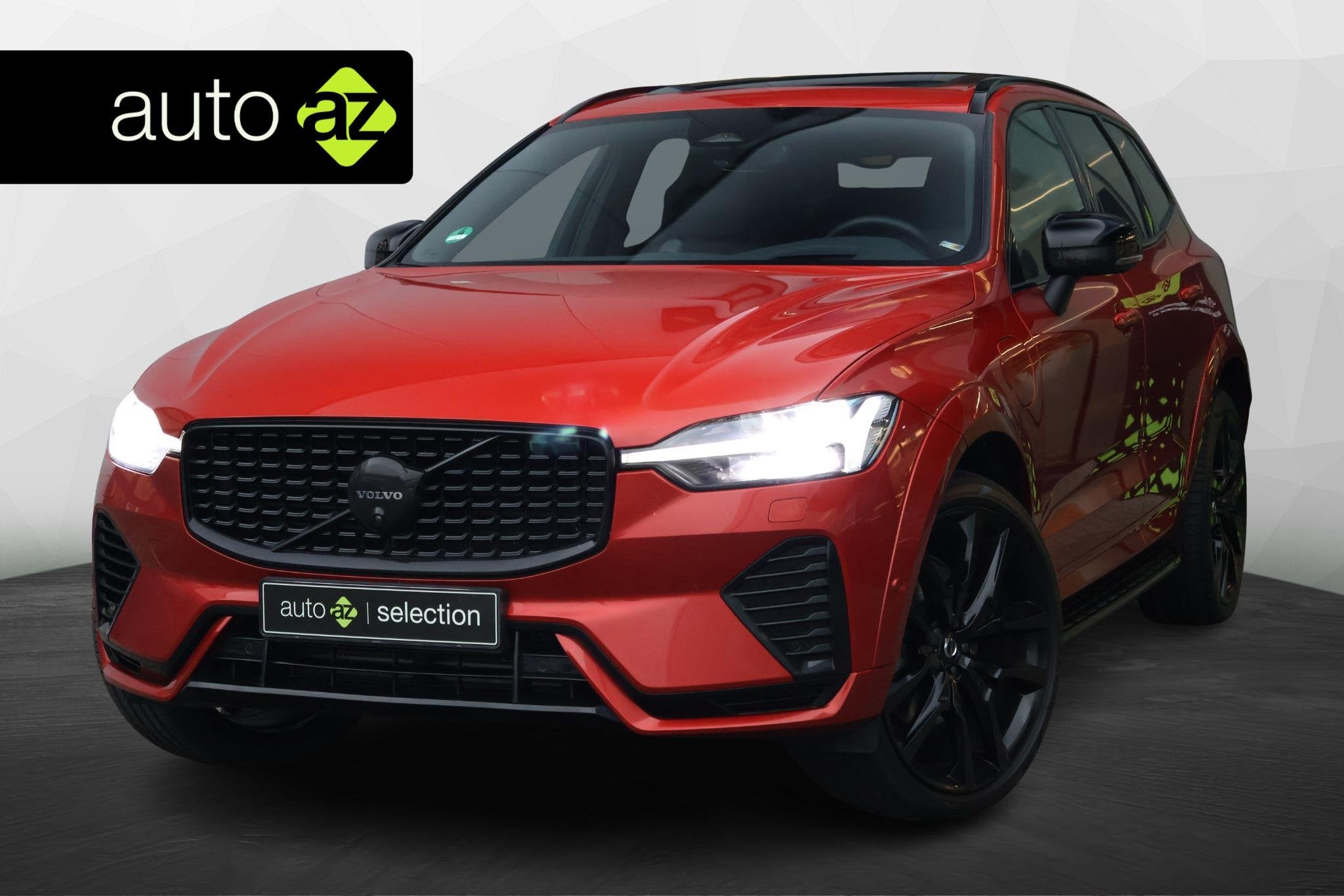 Volvo XC60 2.0 T8 Plug-in hybrid AWD Ultimate Dark / Pano /, Automaat, Gebruikt, Euro 6, 1969 cc