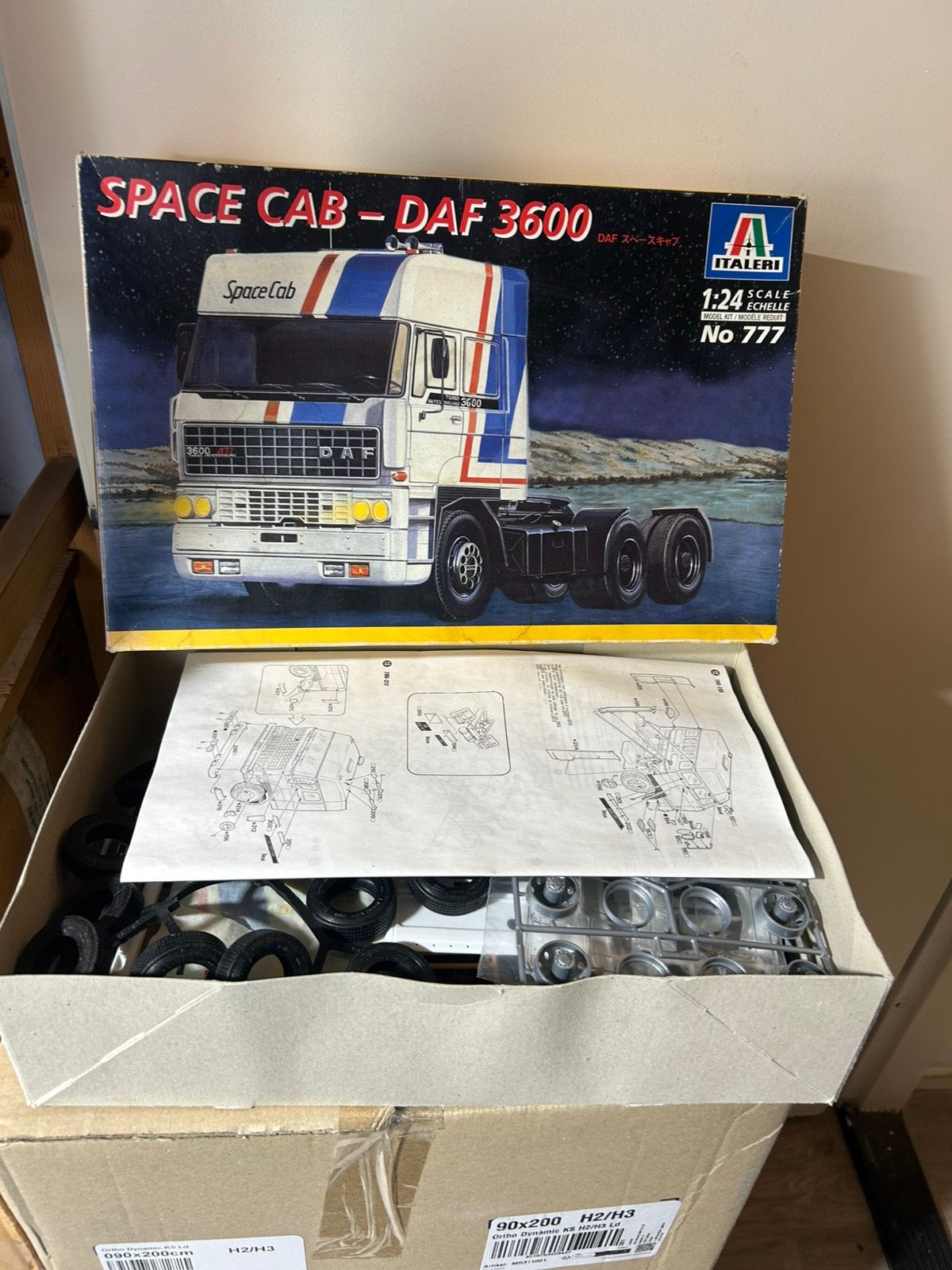 Italeri 777 Space Cab Daf 3600, Italeri, Groter dan 1:32, Ophalen of Verzenden, Zo goed als nieuw