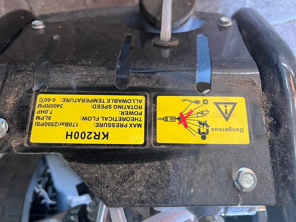 Hogedrukspuit 170 bar, warm water tot 60 graden, Ophalen, Nieuw, Benzine
