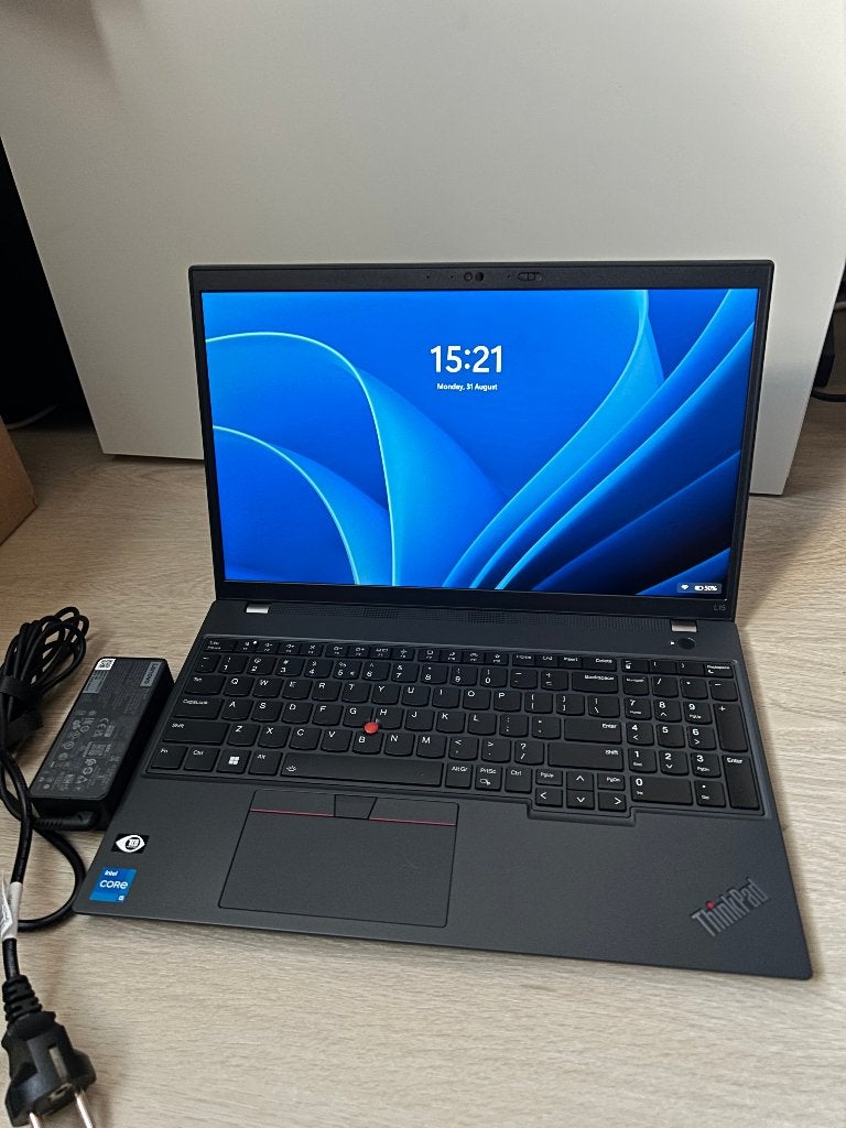 Lenovo ThinkPad E15 Gen 4 - i5-1235U, 16GB RAM, 512GB SSD, Ophalen, Intel Core i5-1235U, Met touchscreen, 512 GB