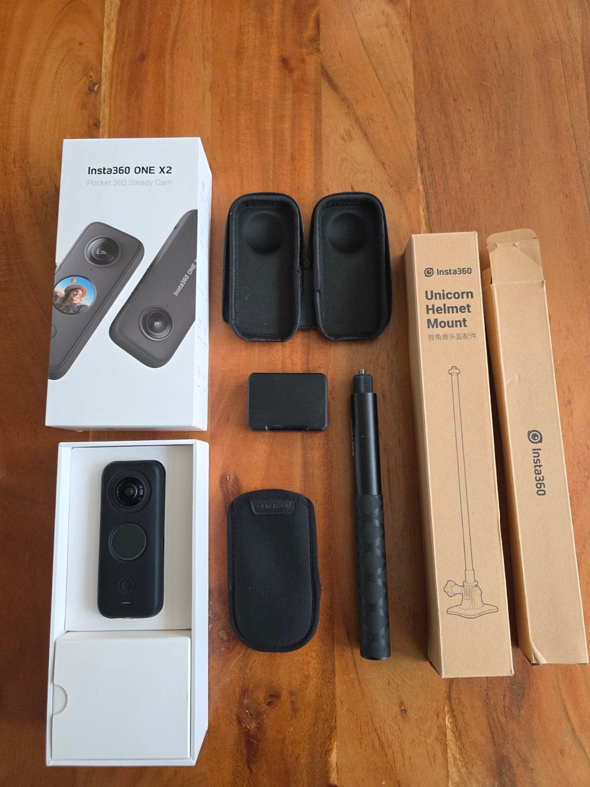Nieuwe Insta360 ONE X2 360 camera + accessoires, Ophalen of Verzenden, Nieuw, Overige merken